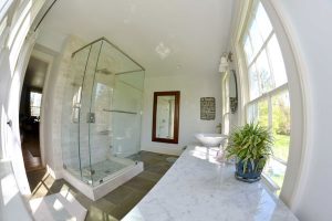 bathroom remodel contractor